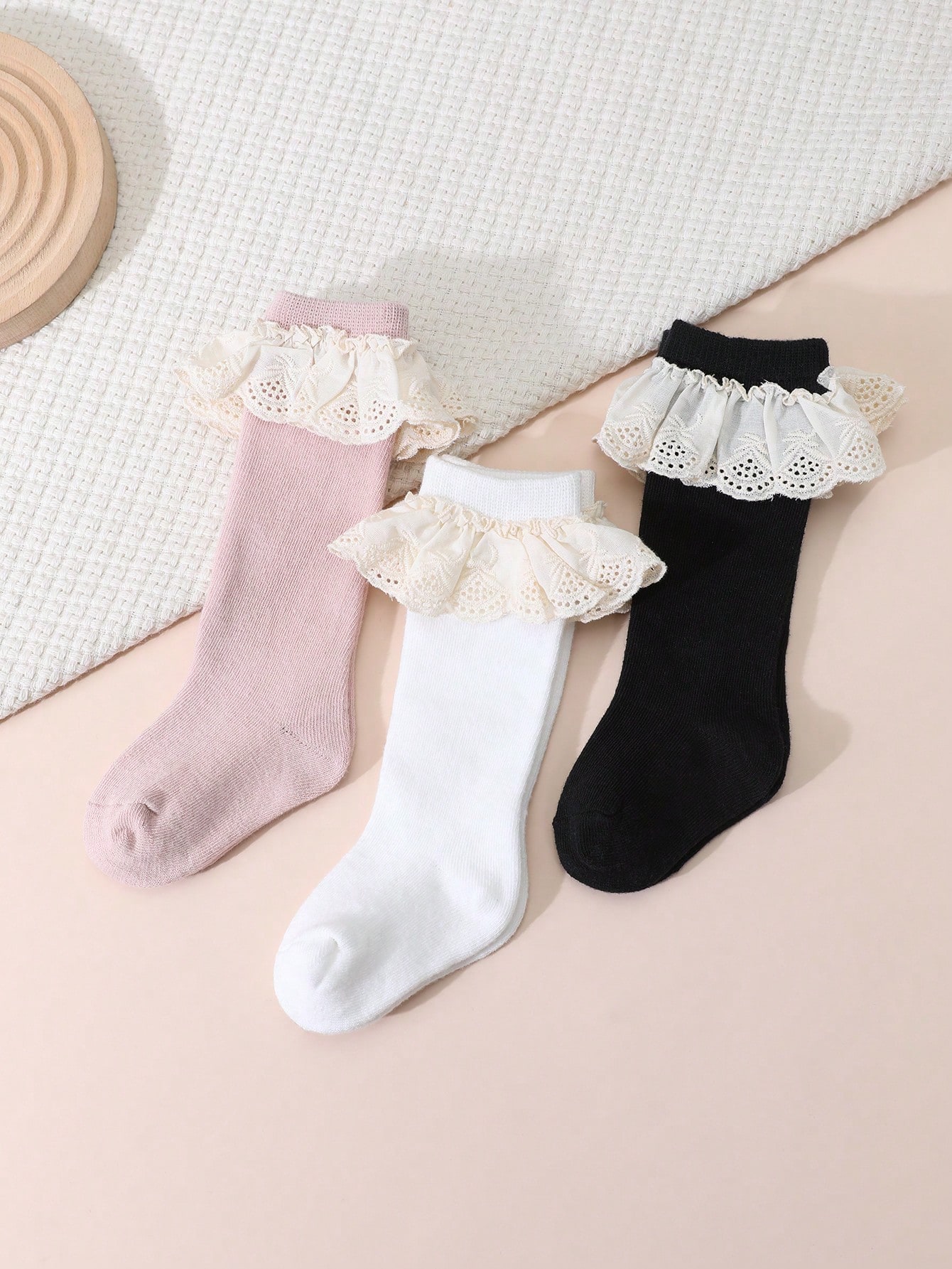 3Pairs Toddler Girls Lace Ruff - مراجعة Baby Sock Oximeter وسعره