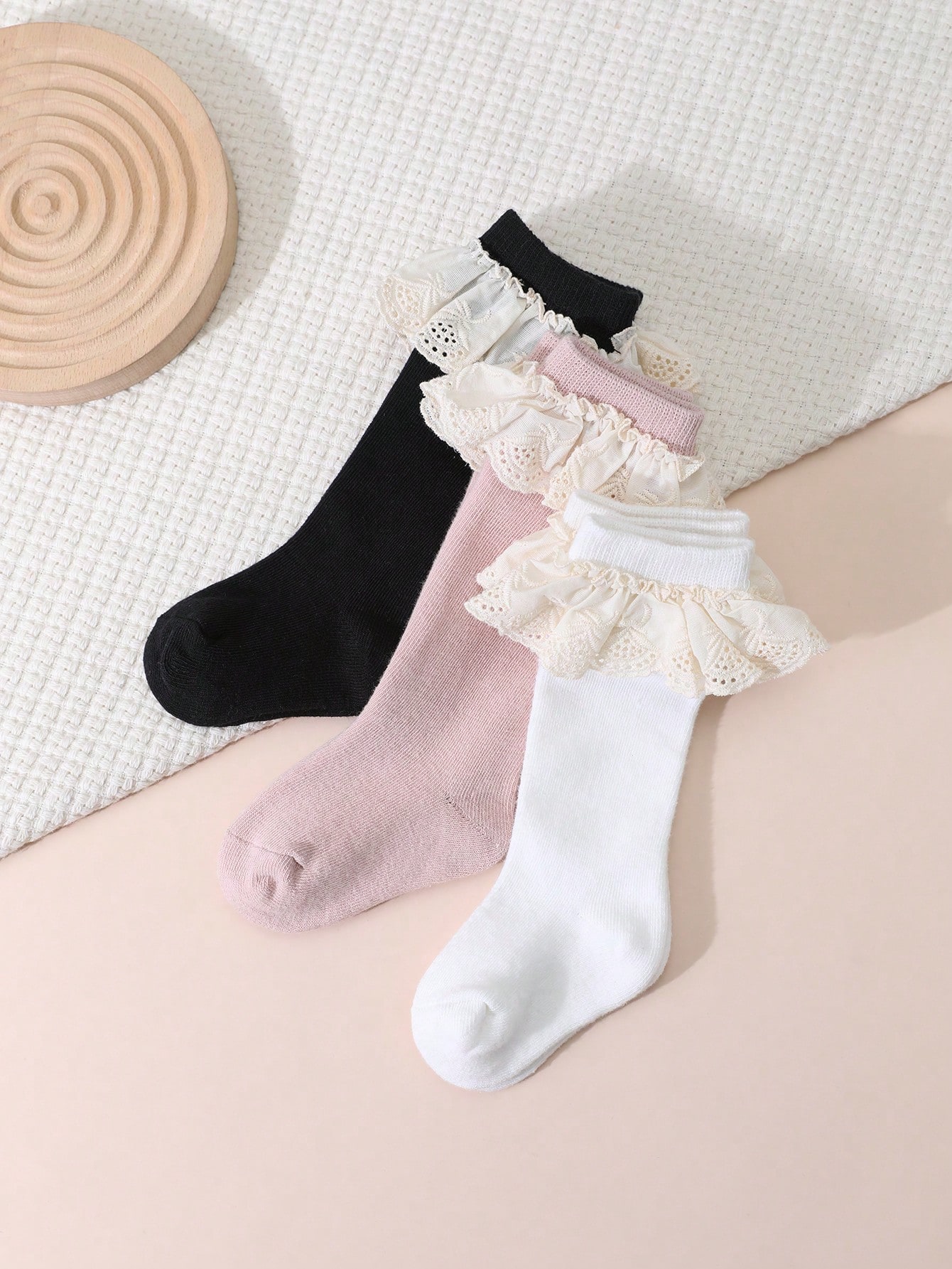 3Pairs Toddler Girls Lace Ruff - مراجعة Baby Sock Oximeter وسعره