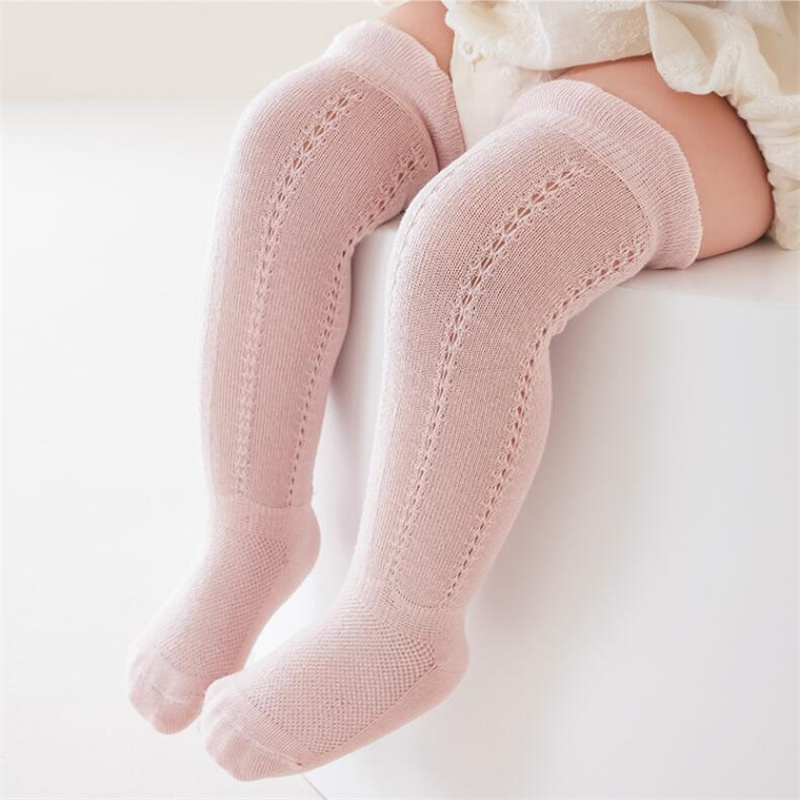 Baby Hollow Out Long Socks Bre - مراجعة Baby Sock Oximeter وسعره